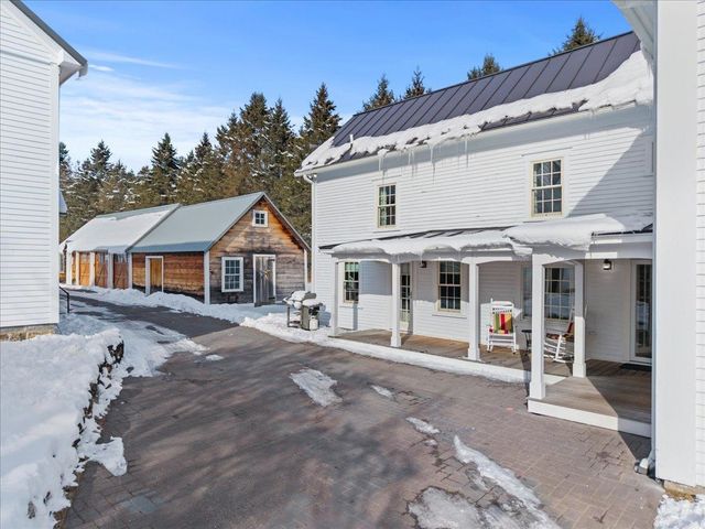 76 Tsienneto Road, Derry, NH 03038