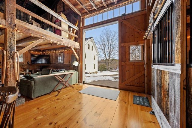 76 Tsienneto Road, Derry, NH 03038