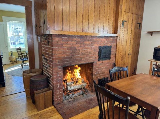 76 Tsienneto Road, Derry, NH 03038