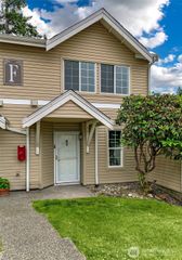 2100 S 336th Street #F4, Federal Way, WA 98009