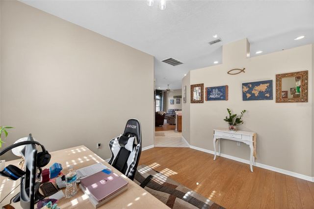 8539 CORAL CREEK LOOP, Hudson, FL 34667