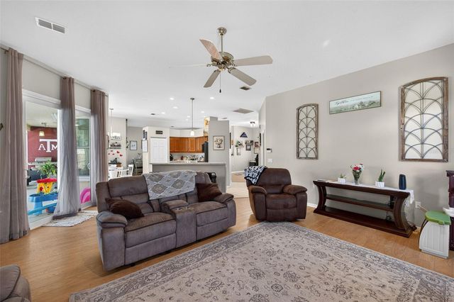 8539 CORAL CREEK LOOP, Hudson, FL 34667