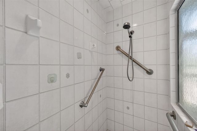 8539 CORAL CREEK LOOP, Hudson, FL 34667