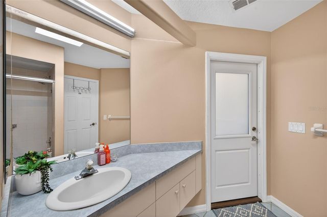 8539 CORAL CREEK LOOP, Hudson, FL 34667