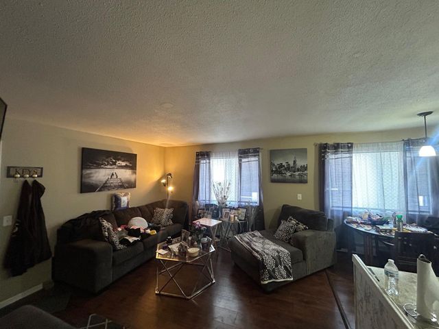 2708 Xylon Avenue N, New Hope, MN 55427