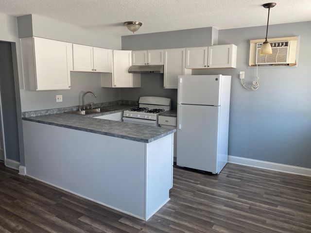 2708 Xylon Avenue N, New Hope, MN 55427