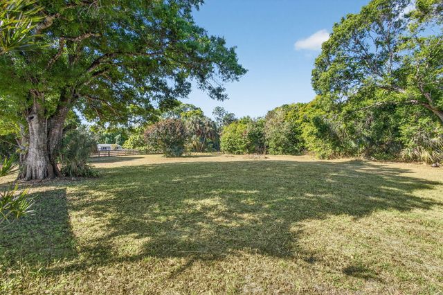 17619 103rd Terrace N, Jupiter, FL 33478