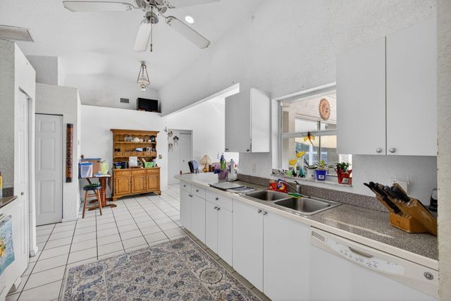 17619 103rd Terrace N, Jupiter, FL 33478