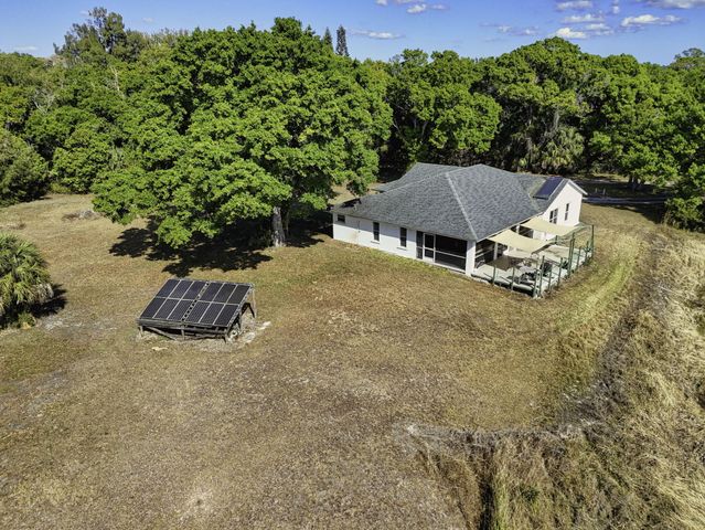 17619 103rd Terrace N, Jupiter, FL 33478