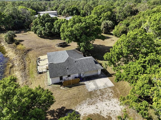 17619 103rd Terrace N, Jupiter, FL 33478