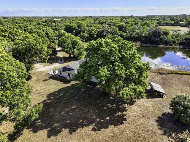 17619 103rd Terrace N, Jupiter, FL 33478