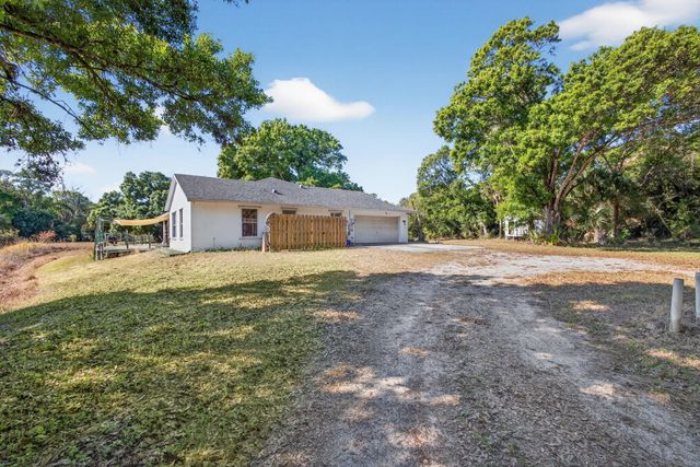 17619 103rd Terrace N, Jupiter, FL 33478