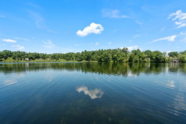 32 Treasure Island Rd, Plainville, MA 02762