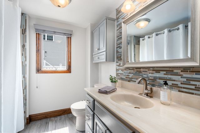 32 Treasure Island Rd, Plainville, MA 02762