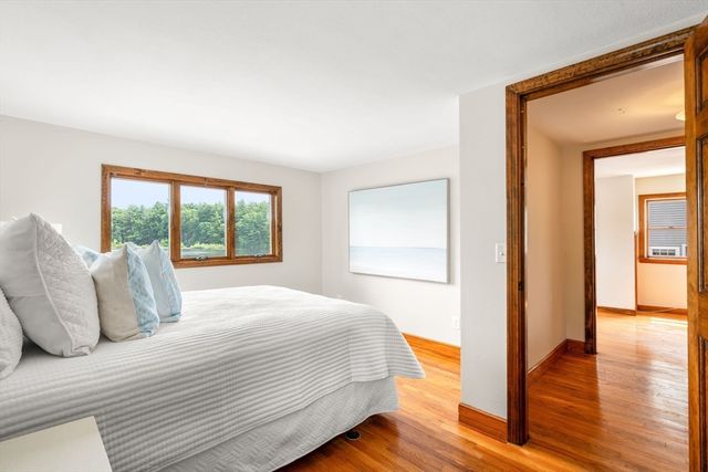 32 Treasure Island Rd, Plainville, MA 02762