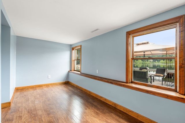 32 Treasure Island Rd, Plainville, MA 02762