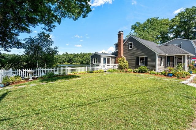 32 Treasure Island Rd, Plainville, MA 02762
