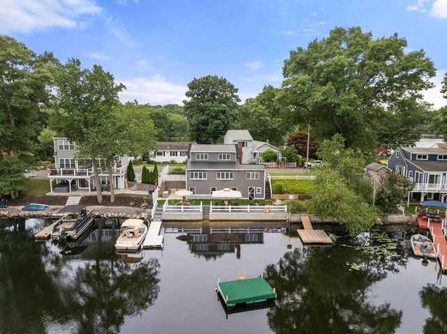 32 Treasure Island Rd, Plainville, MA 02762