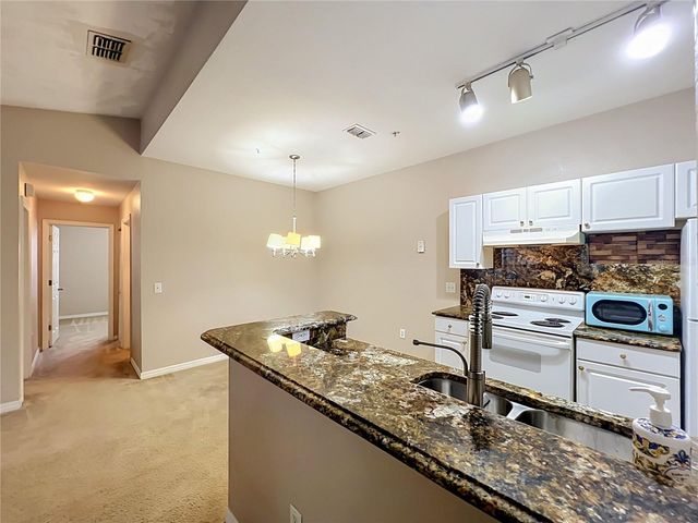 843 GRAND REGENCY POINT 203, Altamonte Springs, FL 32714