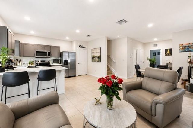 1707 SE 9th Terrace, Homestead, FL 33034