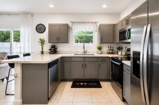 1707 SE 9th Terrace, Homestead, FL 33034