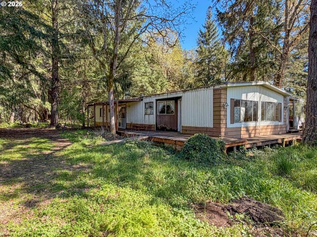 1698 DOERNER Rd, Roseburg, OR 97471