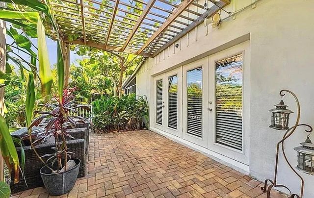250 NE 13th Street, Delray Beach, FL 33444