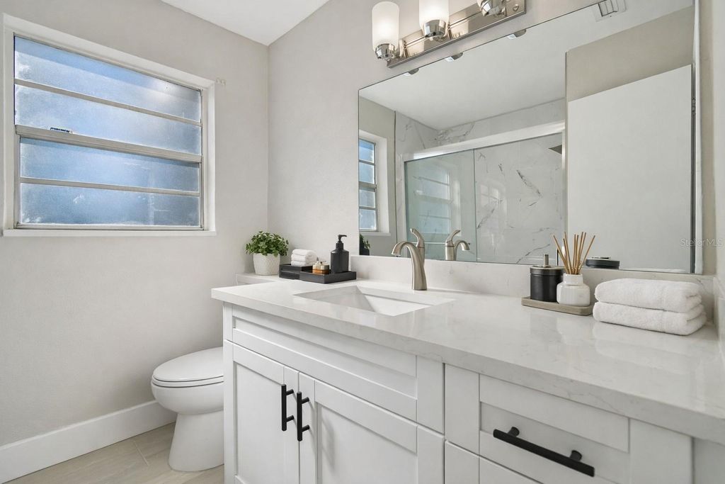 Image 18 of property listing at 3316 W LOUISIANA AVENUE, Tampa, FL 33614