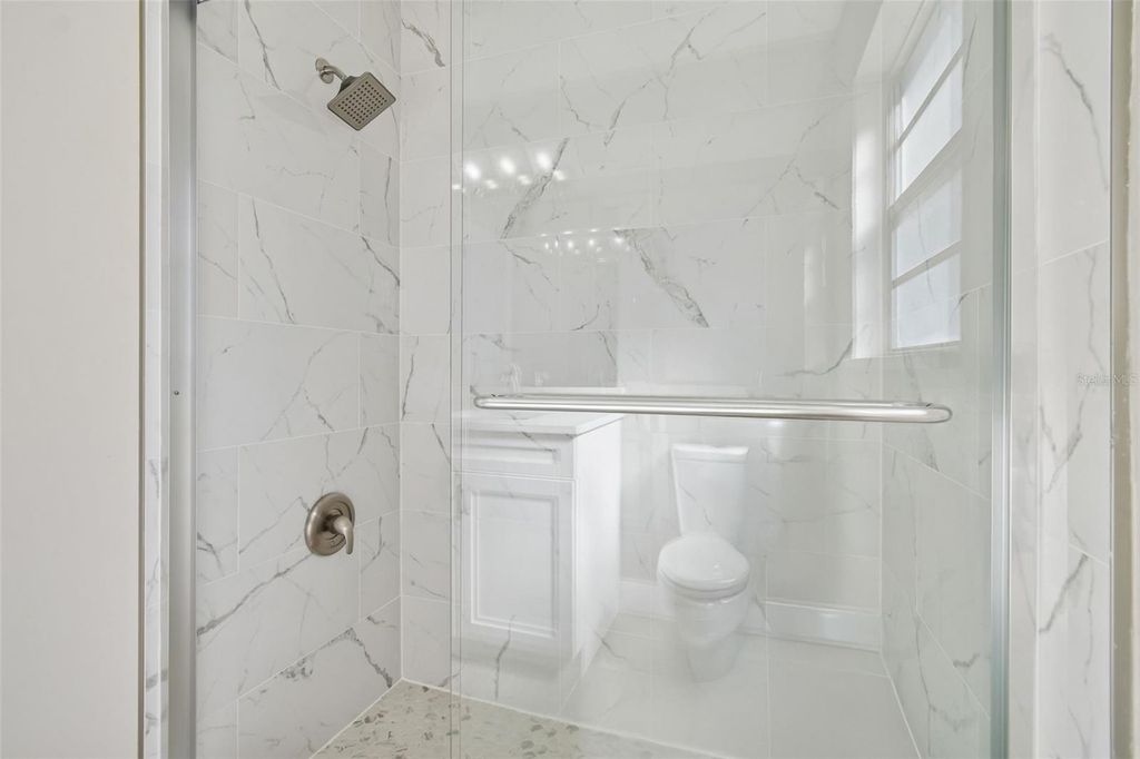 Image 19 of property listing at 3316 W LOUISIANA AVENUE, Tampa, FL 33614