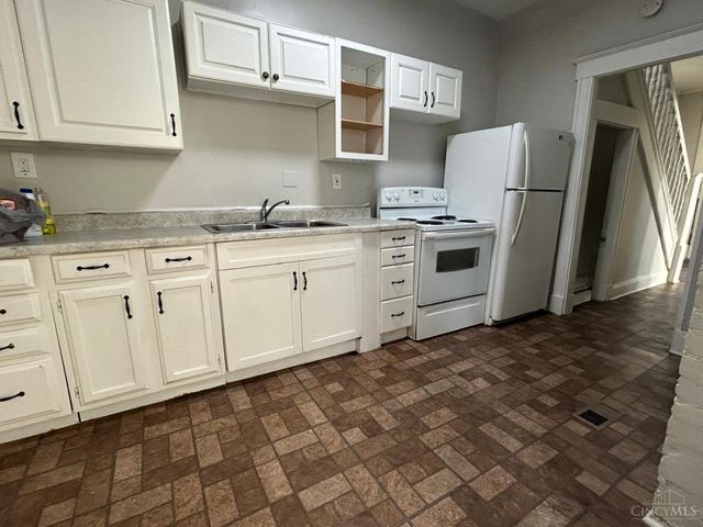 3337 Glenway Avenue, Cincinnati, OH 45205