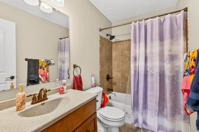 1134 Viewpointe Drive, Columbus, OH 43207