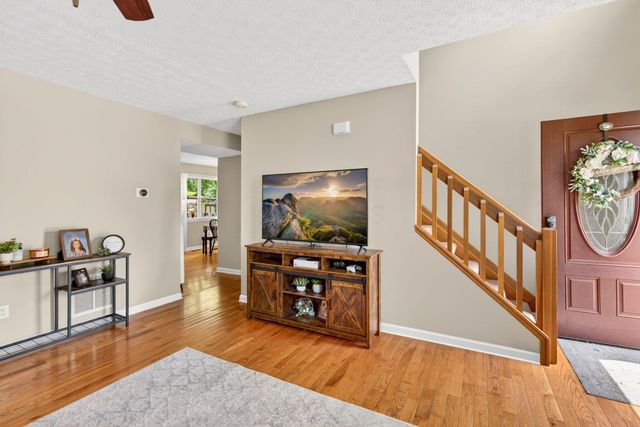 1134 Viewpointe Drive, Columbus, OH 43207