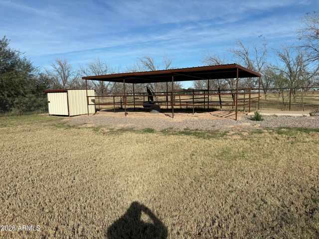 2748 E BAUGHN Avenue, Coolidge, AZ 85128