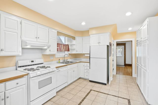 3504 Garfield Avenue, Minneapolis, MN 55408