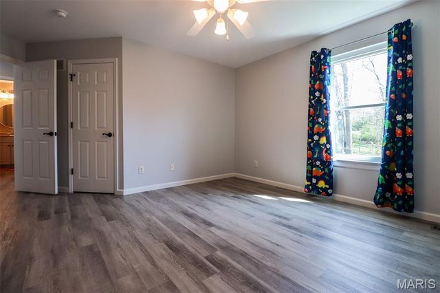 7202 Tournament Drive, St Louis, MO 63129