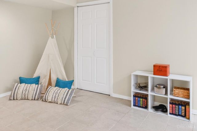 3724 Yellowstone Drive, Colerain Twp, OH 45251