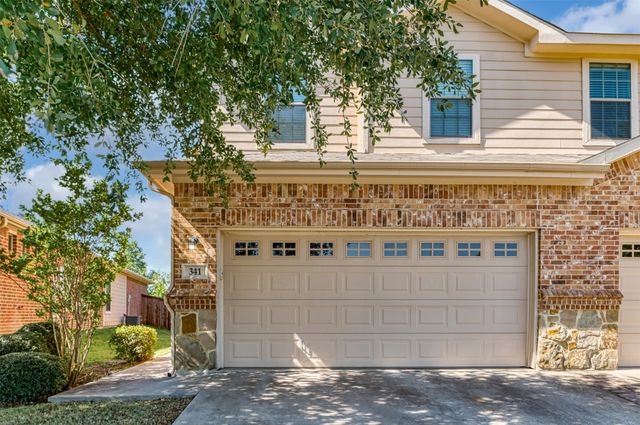 341 Orbit Drive, Lavon, TX 75166
