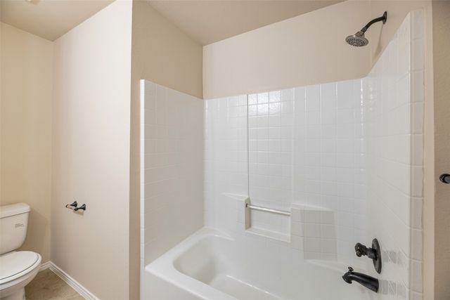 341 Orbit Drive, Lavon, TX 75166