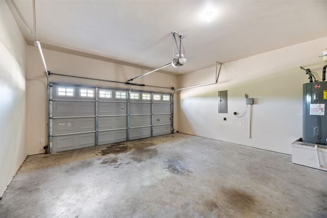 341 Orbit Drive, Lavon, TX 75166