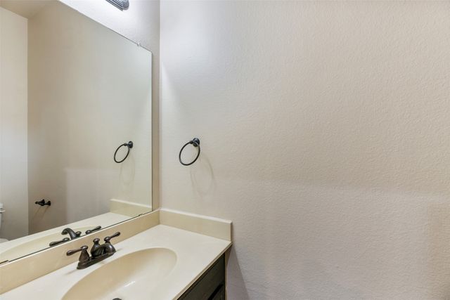 341 Orbit Drive, Lavon, TX 75166