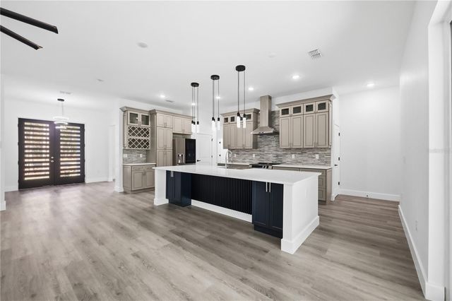 1349 CR 243 A, Wildwood, FL 34785