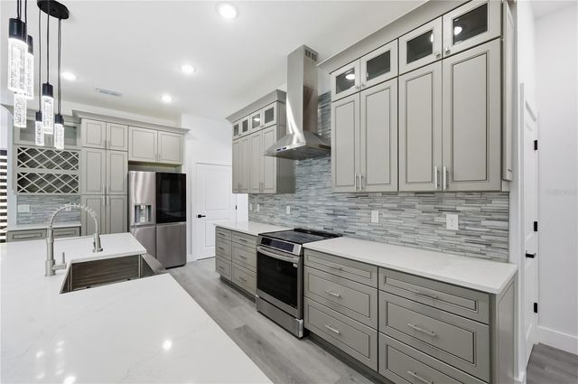 1349 CR 243 A, Wildwood, FL 34785