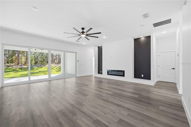 1349 CR 243 A, Wildwood, FL 34785