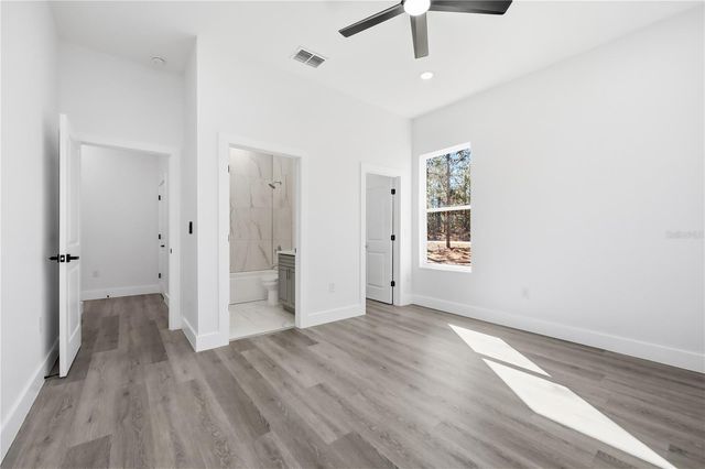 1349 CR 243 A, Wildwood, FL 34785