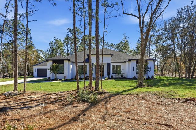 1349 CR 243 A, Wildwood, FL 34785