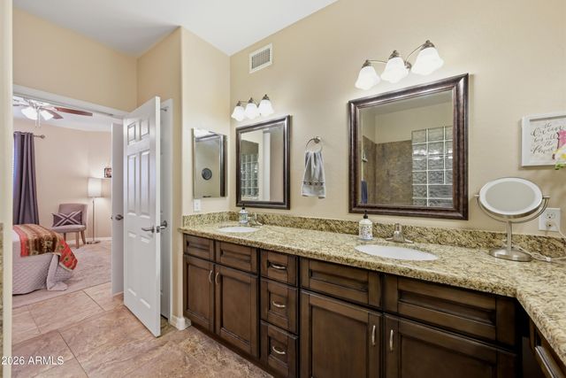10136 E SOUTHERN Avenue 2090, Mesa, AZ 85209