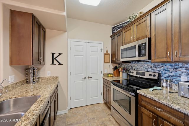 10136 E SOUTHERN Avenue 2090, Mesa, AZ 85209