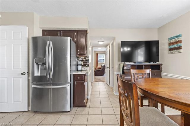 1402 Coventry Woods Court, Greensboro, NC 27405
