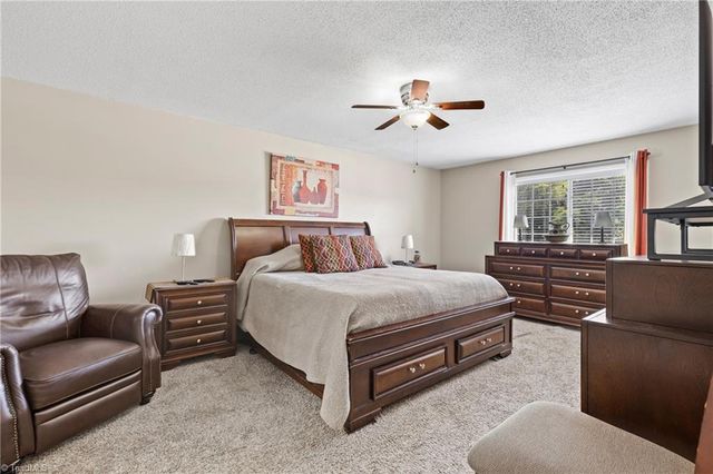 1402 Coventry Woods Court, Greensboro, NC 27405