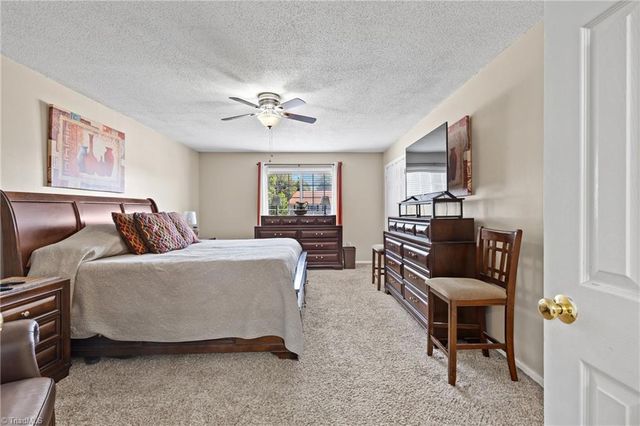 1402 Coventry Woods Court, Greensboro, NC 27405